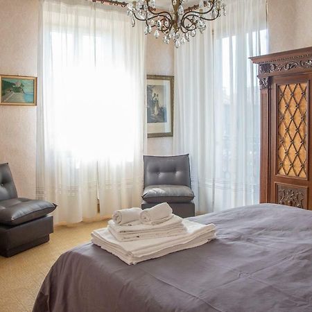 Bed & Roses Meni Apartman La Morra Kültér fotó